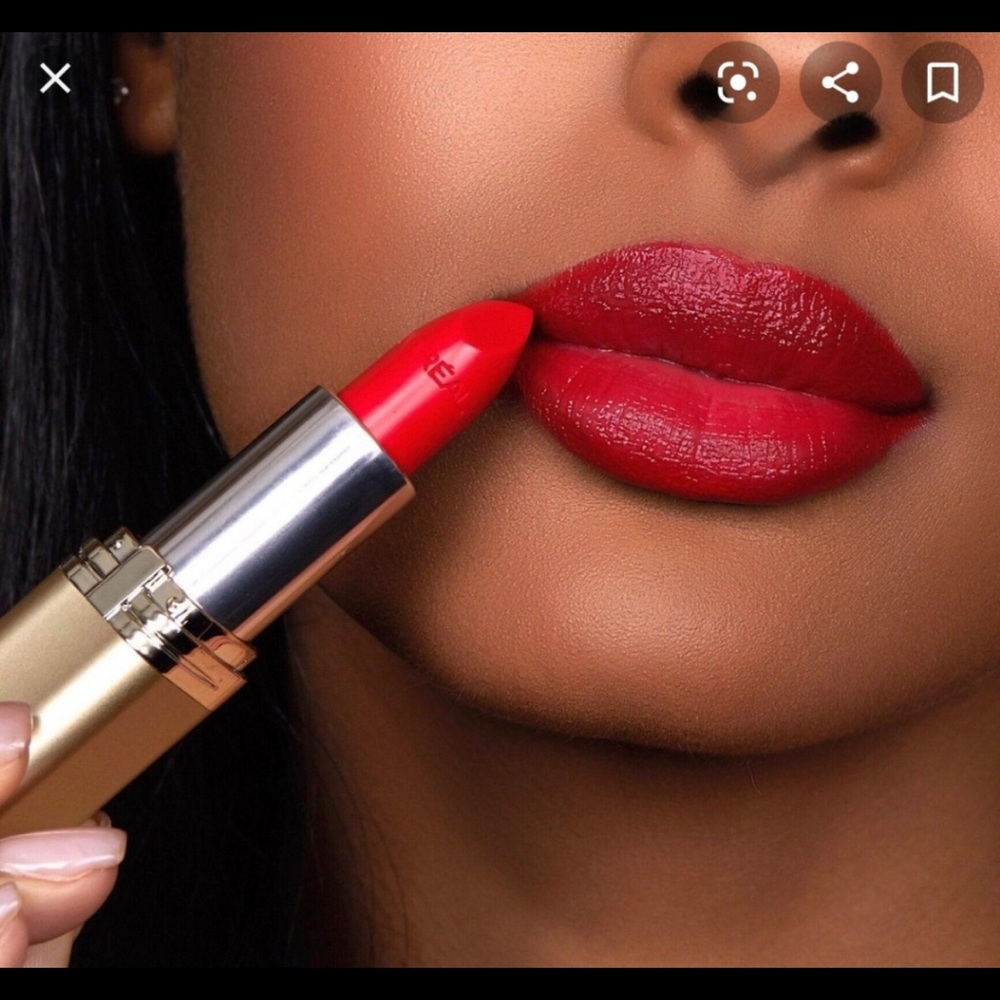 ✨HP✨ L’Oréal Paris Lipstick